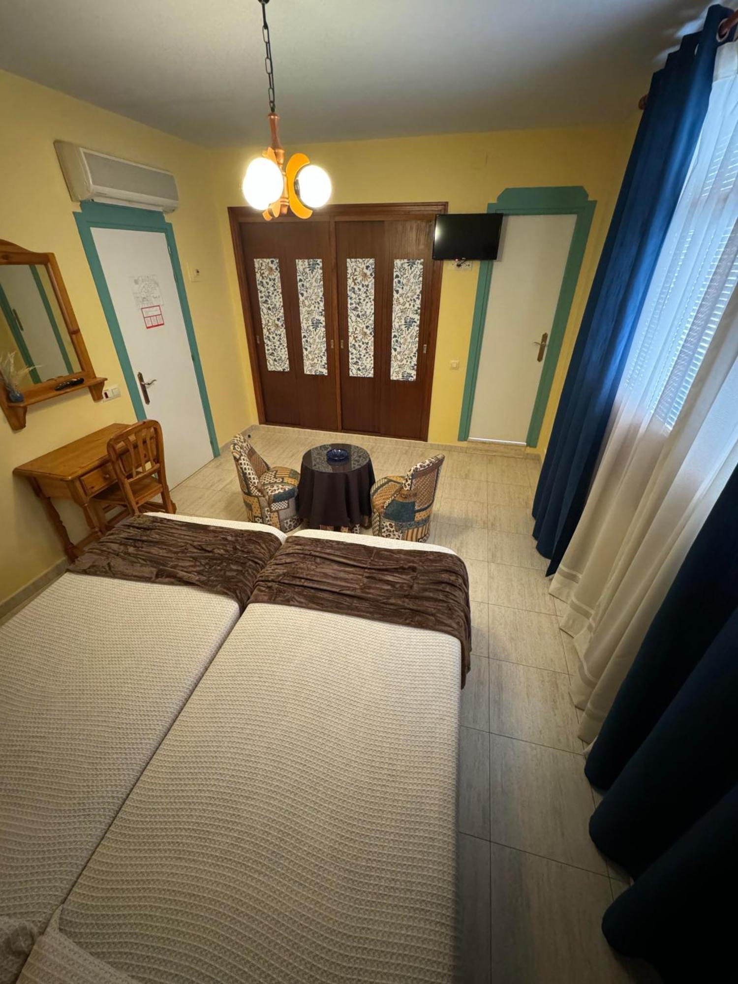 Hostal Joaquin Las Ventas con Peña Aguilera Kültér fotó